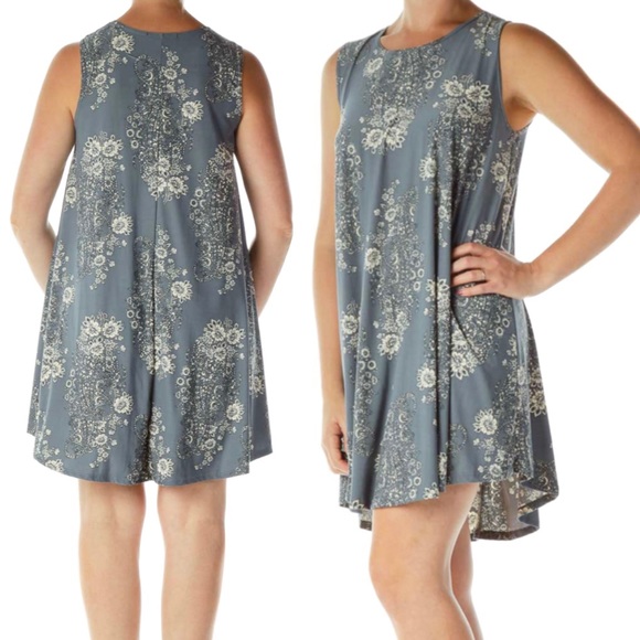 Sadie & Sage Dresses & Skirts - Sadie & Sage floral loose fit sleeveless casual dress women Size Medium